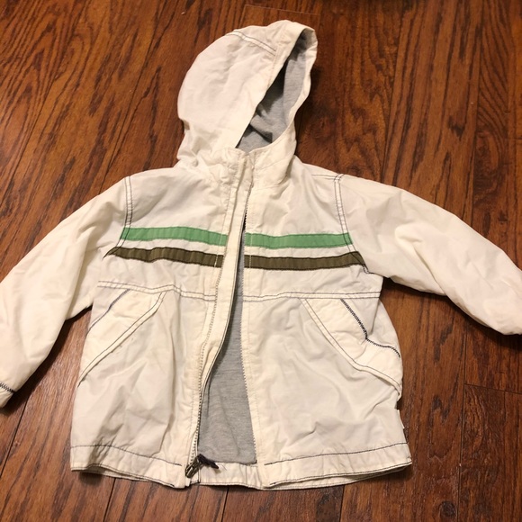 Gap rain jacket - Picture 1 of 3